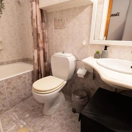 Апартаменты Levanda Syros With Free Parking *